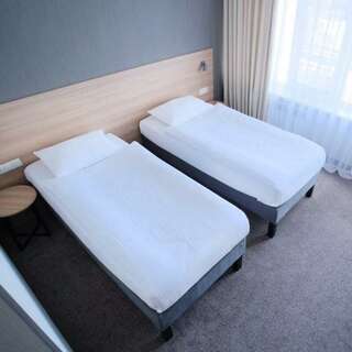 Гостиница Амакс Конгресс-отель Хабаровск Стандарт Улучшенный двухместный 1 кровать/ 2 кровати-4