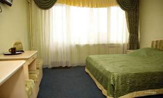 Гостиница Турист Хабаровск Стандарт двухместный двухспальная кровать-2